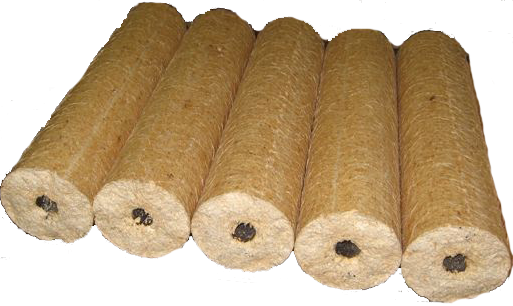 Dřevěná briketa<br /> válec s dírou